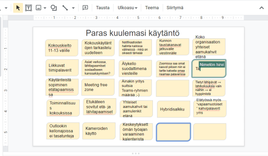 Ruudunkaappaus työpajan Google slidestä. Keltaisia tekstiruutuja ruudukkona.